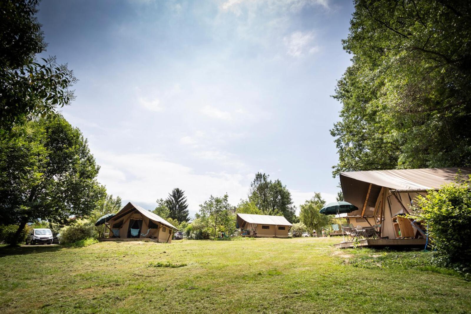 Huttopia Lac D'Aiguebelette Saint-Alban-de-Montbel Exterior foto